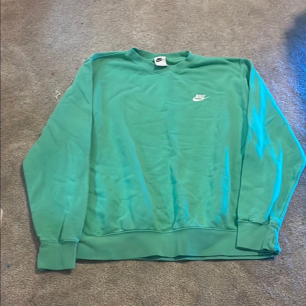 Nike Green Crewneck Sweater with Iconic Swoosh